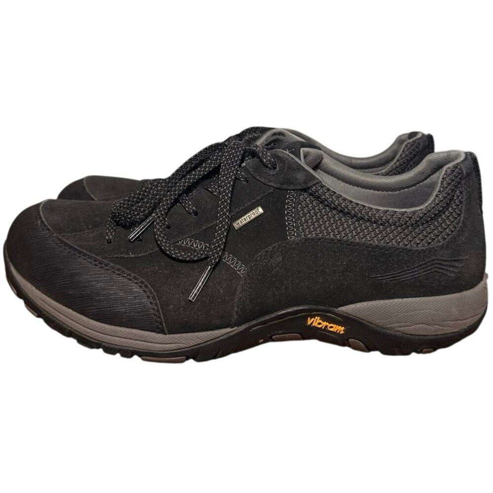 Dansko Paisley Black Suede Waterproof Shoes 41 W Women 10.5 Wide Vibram Sneaker